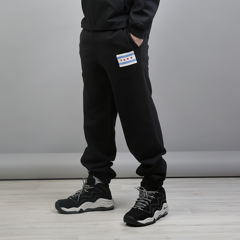 мужские черные брюки Nike NBA Chicago Bulls City Edition Nike AH6522-010 - цена, описание, фото 1
